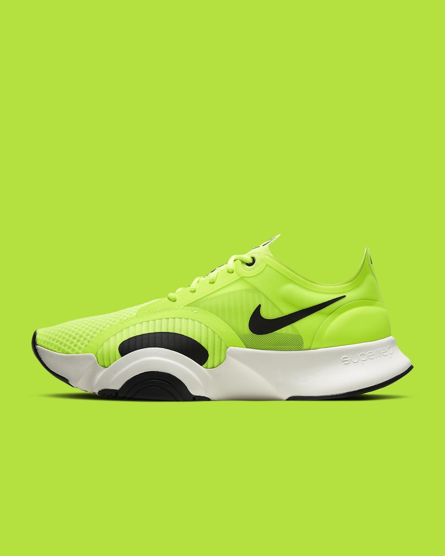 Sportieve sneakers in detail